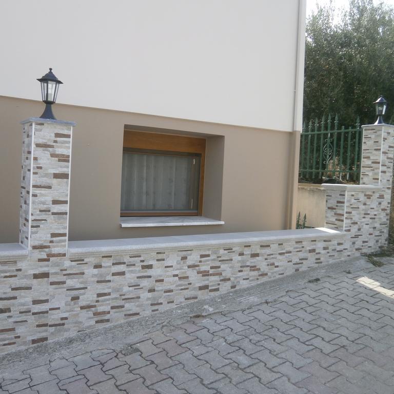 Daniela Apartments Néa Ródha Exterior foto