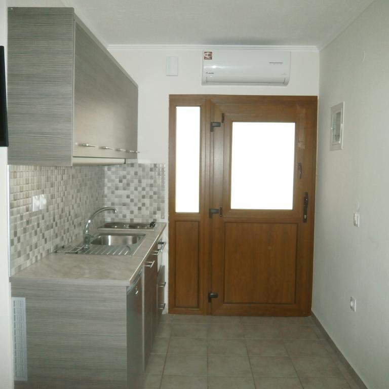 Daniela Apartments Néa Ródha Exterior foto